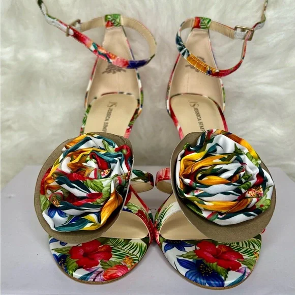 Jessica Simpson Women’s Taiga Floral Heeled Sandals - Picture 5 of 7